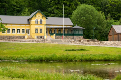 Tolne Skovpavillon